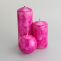 Pink coloured Pillar candle set of 3