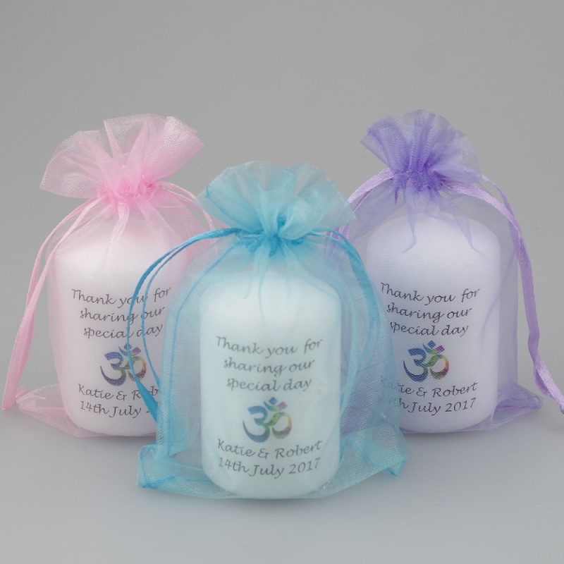 10 x Personalised mini Favour candle with a coloured Om symbol